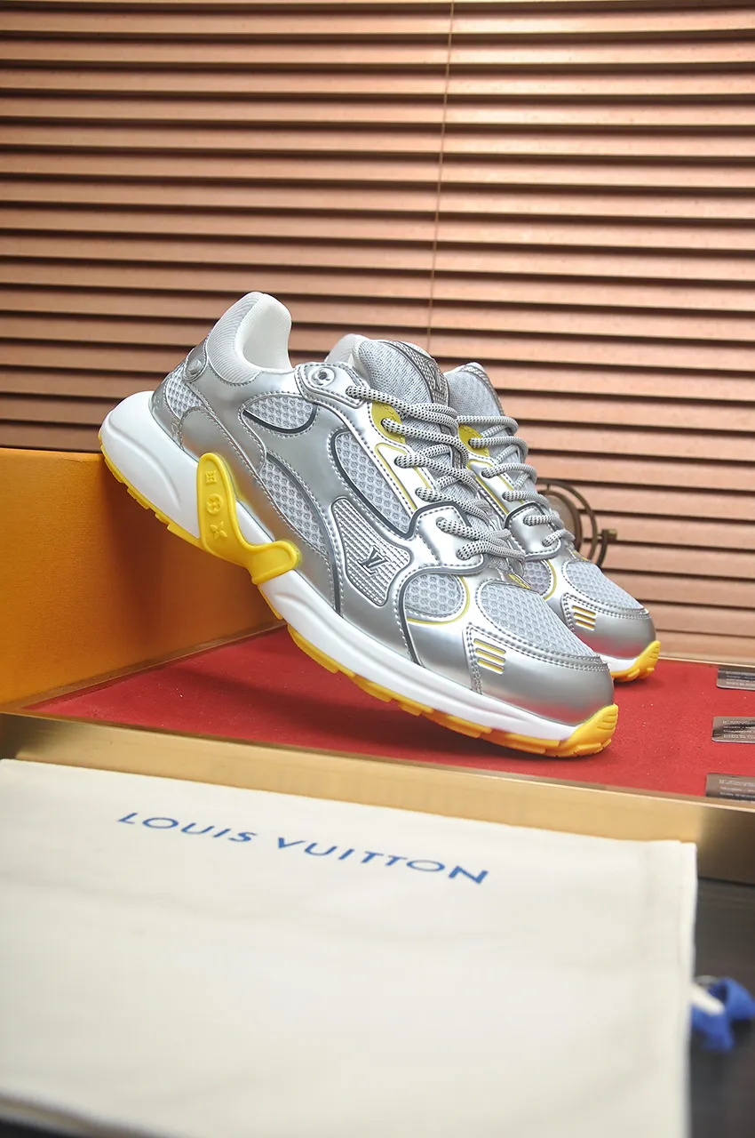 Men's men's shoes 💰640💶[LOUIS VUITTON] (couples 💑 style) new original order 🍀LV Louis Vuitton * - top version of LV classic trendy shoes! Made of imported original fabrics, mesh lining, and original wear-resistant rubber foam outsole! High quality products! Size (Female 35-39) (Male 39-44)